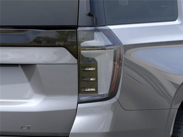 2026 Chevrolet Suburban LT (Stk: 45300) in Slave Lake - Image 11 of 24