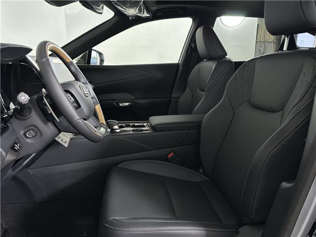 2026 Lexus RX 450h+  (Stk: 15105713) in Richmond Hill - Image 11 of 18