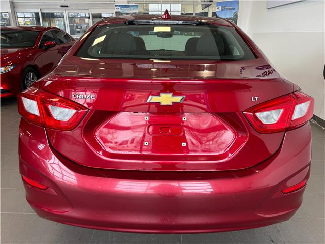 2017 Chevrolet Cruze LT Auto (Stk: 260115A) in Mississauga - Image 6 of 17