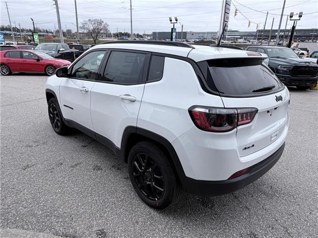 2026 Jeep Compass North (Stk: M23180) in Newmarket - Image 4 of 20