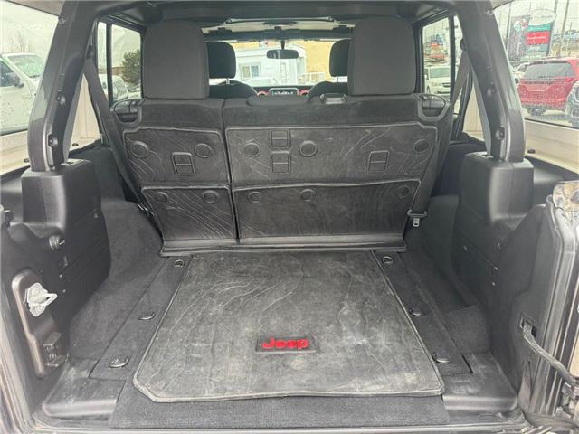 2018 Jeep Wrangler Unlimited Rubicon (Stk: 28389T) in Newmarket - Image 4 of 12
