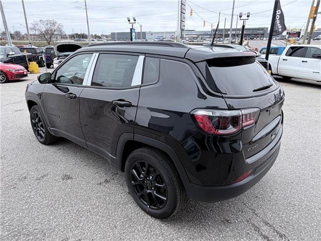 2026 Jeep Compass North (Stk: M23184) in Newmarket - Image 3 of 19