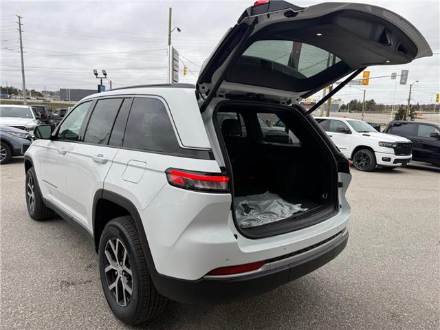 2026 Jeep Grand Cherokee Base (Stk: H23294) in Newmarket - Image 7 of 11