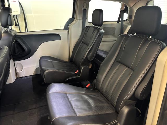 2014 Dodge Grand Caravan Crew (Stk: 260360A) in Mississauga - Image 12 of 24