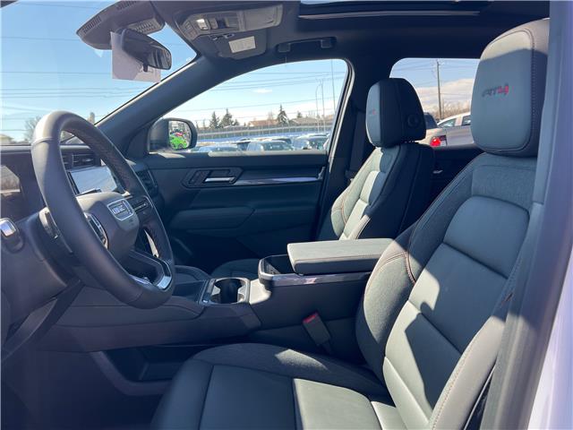 2026 GMC Terrain AT4 (Stk: TL450378) in Calgary - Image 11 of 23