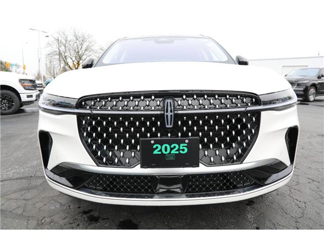 2025 Lincoln Nautilus Reserve (Stk: PR82598) in Windsor - Image 10 of 32