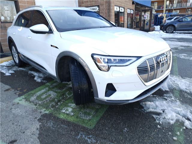 2019 Audi e-tron 55 Technik (Stk: R-19AUEWHI7725) in Calgary - Image 7 of 17 2019 Audi e-tron 55 Technik (Stk: R-19AUEWHI7725) in Calgary - Image 7 of 17