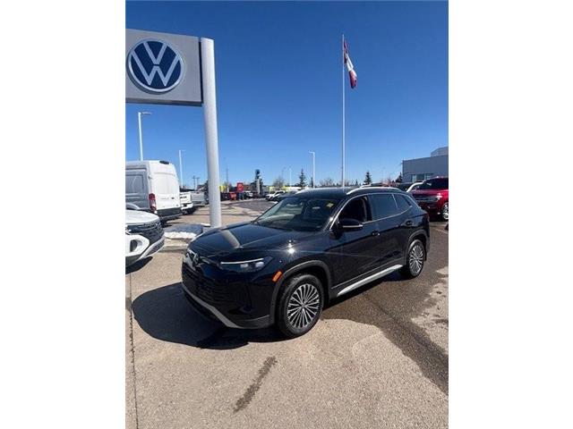 2026 Volkswagen Tiguan Comfortline (Stk: KU0506) in Okotoks - Image 2 of 13