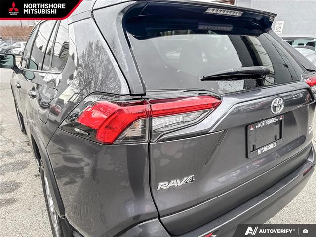 2025 Toyota RAV4 XLE (Stk: 510994) in North Vancouver - Image 10 of 24