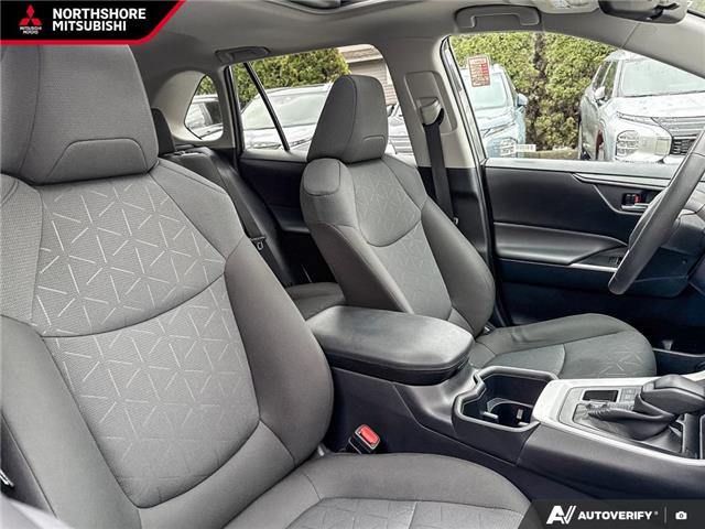 2025 Toyota RAV4 XLE (Stk: 510994) in North Vancouver - Image 21 of 24