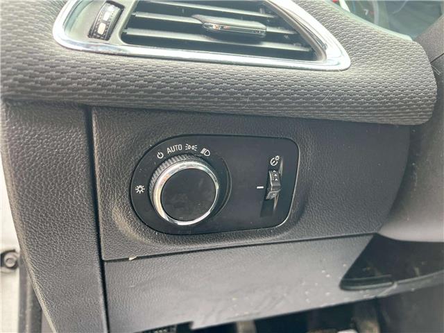 2017 Chevrolet Cruze L Manual (Stk: UPN192A) in Cold Lake - Image 11 of 17