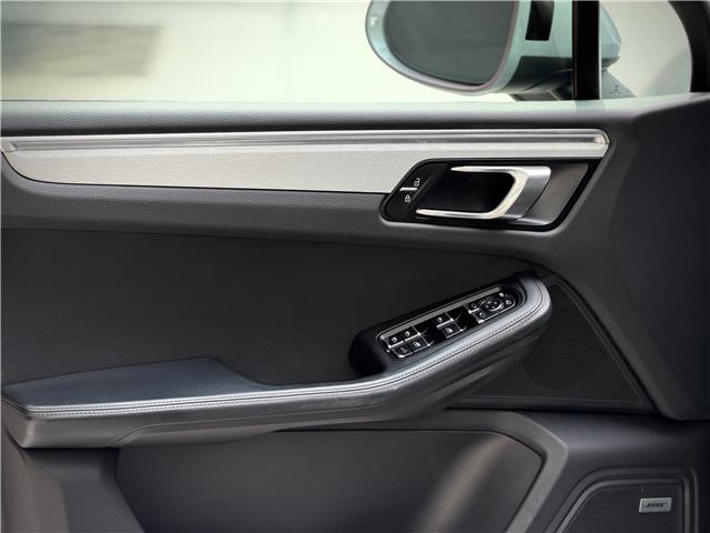 2021 Porsche Macan Base (Stk: 452MA-A) in Toronto - Image 17 of 27