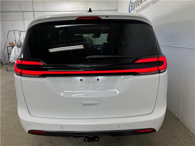 2024 Chrysler Pacifica Limited (Stk: 43812J) in Belleville - Image 6 of 35