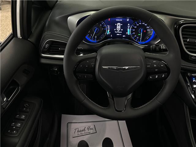 2024 Chrysler Pacifica Limited (Stk: 43812J) in Belleville - Image 15 of 35