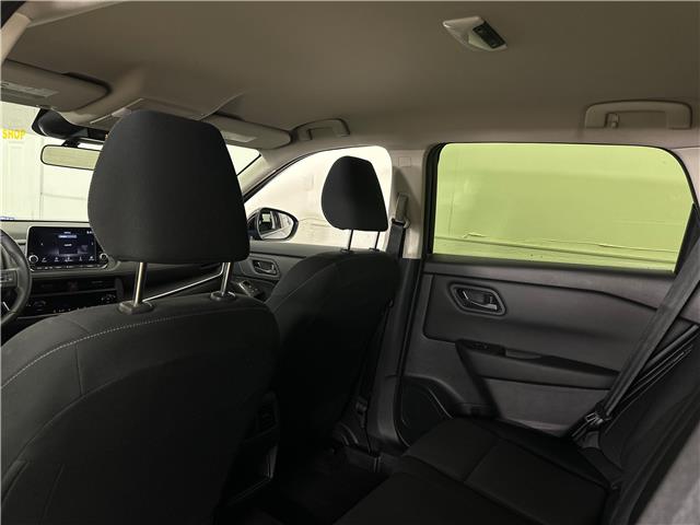 2024 Nissan Rogue S (Stk: 43809J) in Belleville - Image 8 of 29