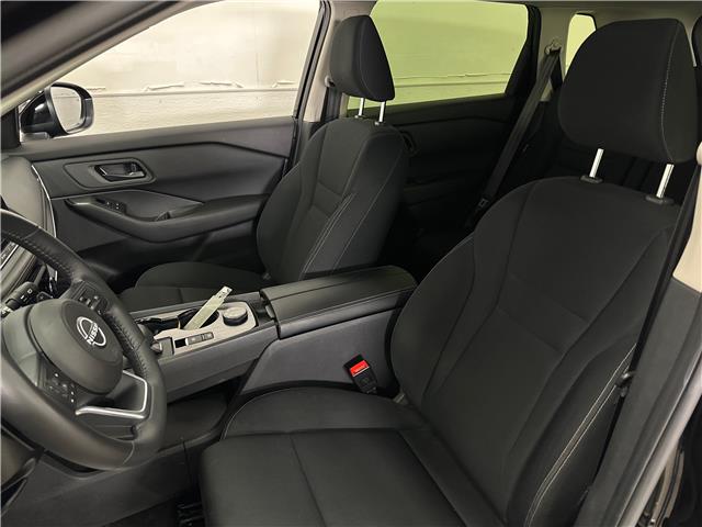 2024 Nissan Rogue S (Stk: 43809J) in Belleville - Image 11 of 29