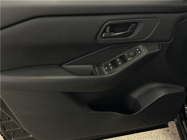 2024 Nissan Rogue S (Stk: 43809J) in Belleville - Image 13 of 29