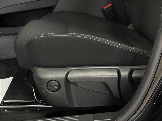 2024 Nissan Rogue S (Stk: 43809J) in Belleville - Image 15 of 29