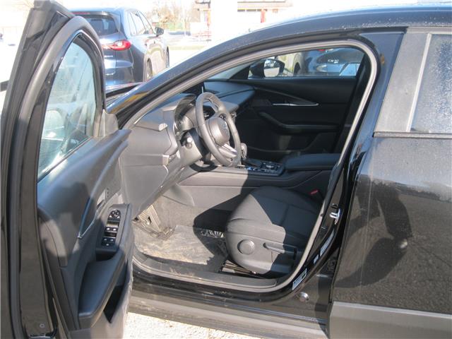 2026 Mazda CX-30 GS (Stk: 26023) in Stratford - Image 4 of 7