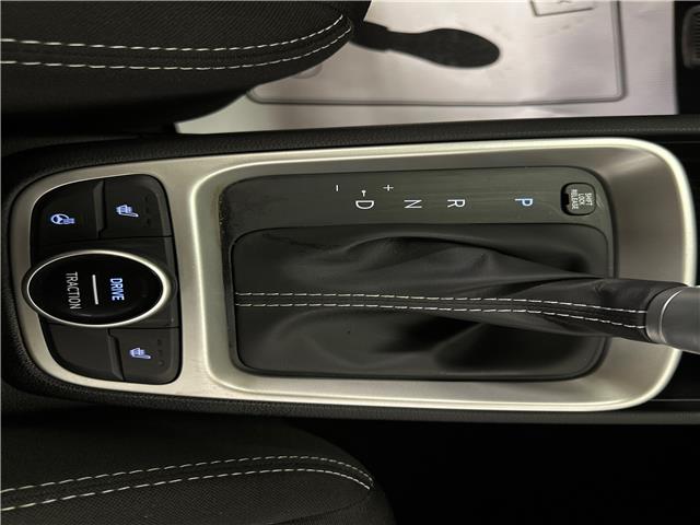 2023 Hyundai Venue Preferred w/Two-Tone (Stk: 43747J) in Belleville - Image 16 of 28