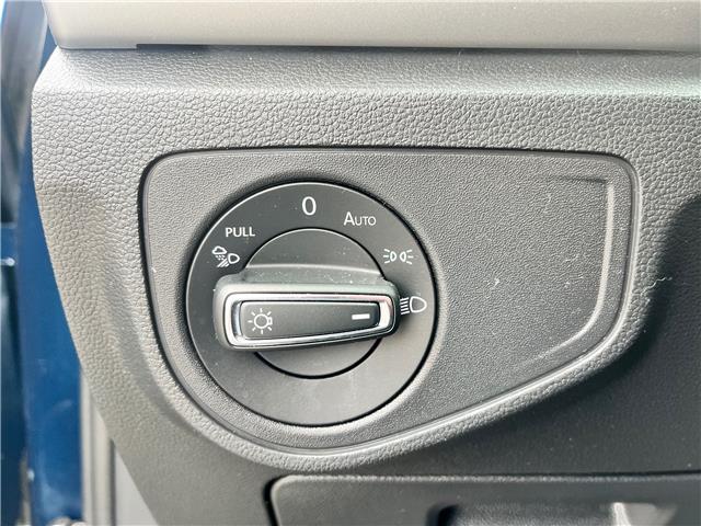 2022 Volkswagen Atlas 2.0 TSI Highline (Stk: 22-925M) in Sarnia - Image 11 of 27