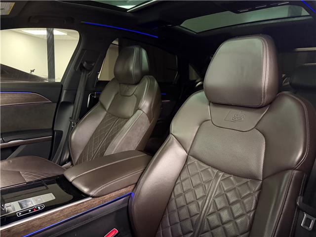 2019 Audi A8 L 55 (Stk: N8265) in Saint-Eustache - Image 10 of 27