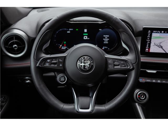 2025 Alfa Romeo Tonale PHEV Tributo (Stk: M24053A) in London - Image 14 of 35