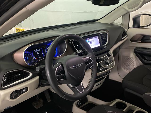 2024 Chrysler Grand Caravan SXT (Stk: 43834J) in Belleville - Image 13 of 29