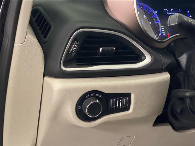 2024 Chrysler Grand Caravan SXT (Stk: 43834J) in Belleville - Image 15 of 29