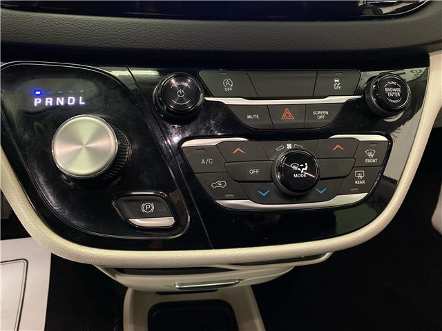 2024 Chrysler Grand Caravan SXT (Stk: 43834J) in Belleville - Image 18 of 29