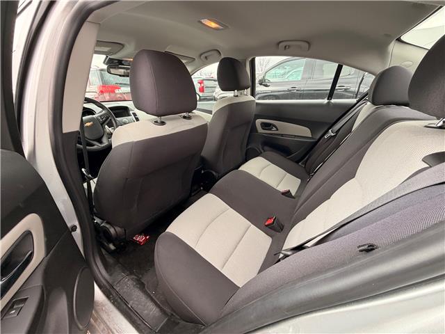 2015 Chevrolet Cruze 2LS (Stk: 26P011A) in London - Image 6 of 6