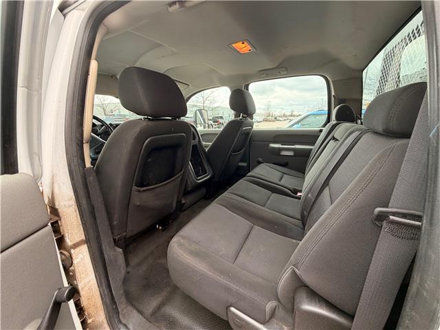 2013 Chevrolet Silverado 3500HD Chassis WT (Stk: L210275B) in London - Image 6 of 6