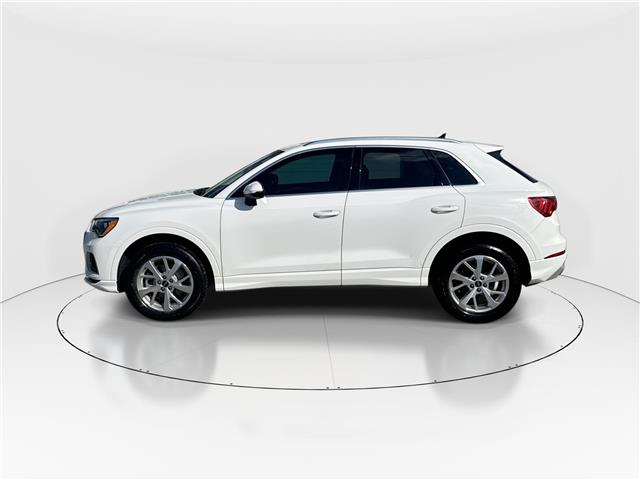 2022 Audi Q3 40 Progressiv (Stk: 25101631A) in Markham - Image 5 of 14
