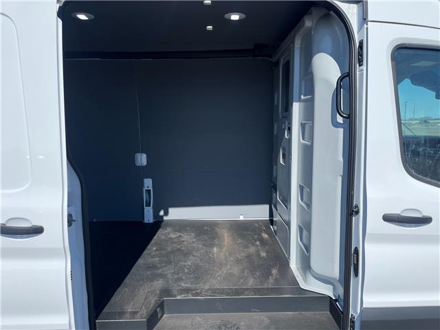 2025 Ford Transit-150 Cargo Base (Stk: S46664) in Hague - Image 13 of 15