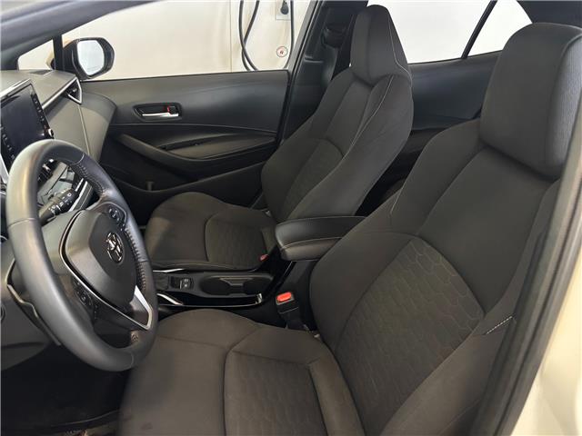 2022 Toyota Corolla Hatchback Base (Stk: 260074AA) in Mississauga - Image 7 of 13