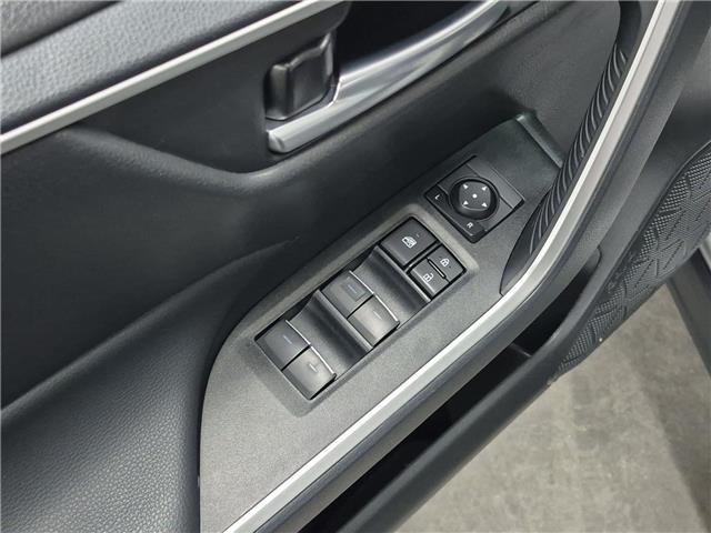 2025 Toyota RAV4 XLE (Stk: 10U6569) in Markham - Image 13 of 34