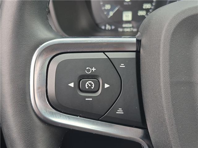 2022 Volvo XC40 T5 Momentum (Stk: 10120526A) in Markham - Image 16 of 34
