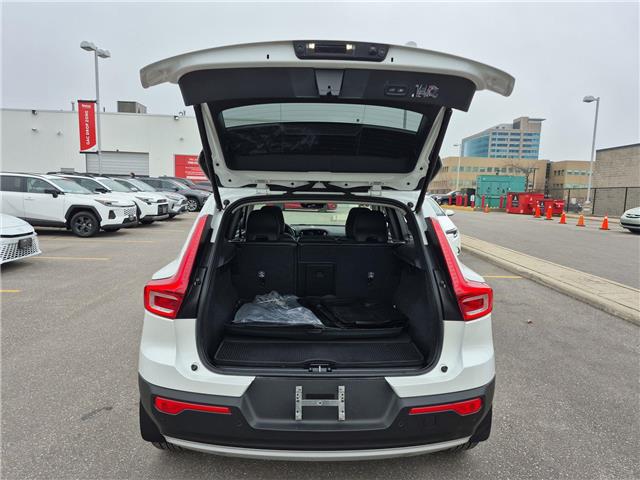 2022 Volvo XC40 T5 Momentum (Stk: 10120526A) in Markham - Image 30 of 34
