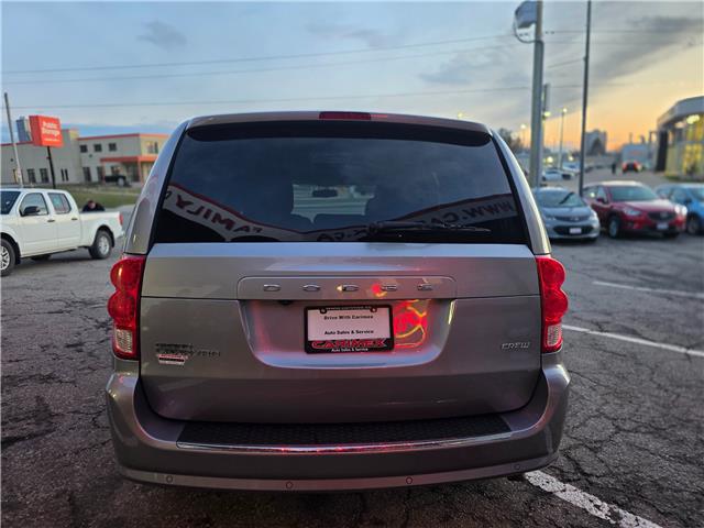 2017 Dodge Grand Caravan Crew (Stk: 2602062) in Waterloo - Image 4 of 29