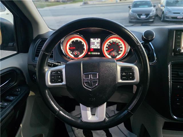2017 Dodge Grand Caravan Crew (Stk: 2602062) in Waterloo - Image 15 of 29