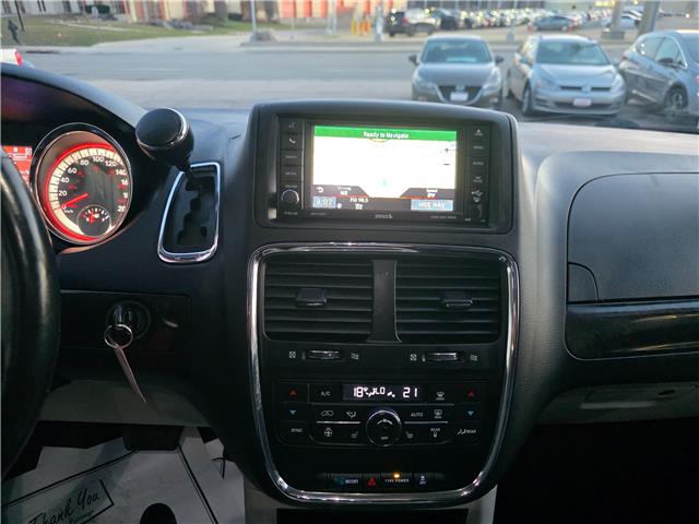 2017 Dodge Grand Caravan Crew (Stk: 2602062) in Waterloo - Image 16 of 29