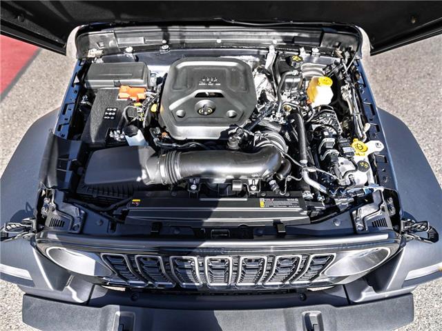 2026 Jeep Wrangler Sport (Stk: T227630) in Surrey - Image 7 of 21