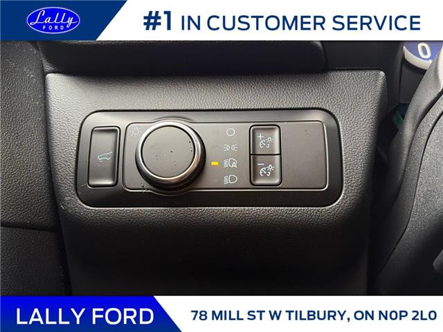 2026 Ford Escape ST-Line (Stk: LFEP01861) in Tilbury - Image 9 of 15