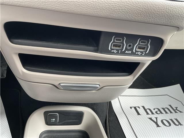 2023 Chrysler Pacifica Touring-L (Stk: 260233) in North Bay - Image 15 of 20