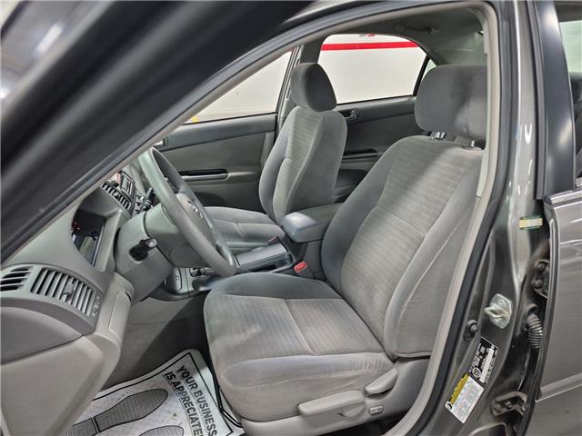 2005 Toyota Camry LE (Stk: 10120395A) in Markham - Image 11 of 25