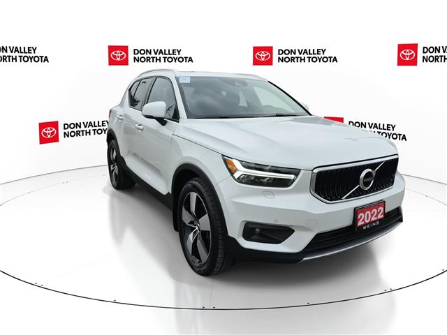2022 Volvo XC40 T5 Momentum (Stk: 10120526A) in Markham - Image 2 of 34