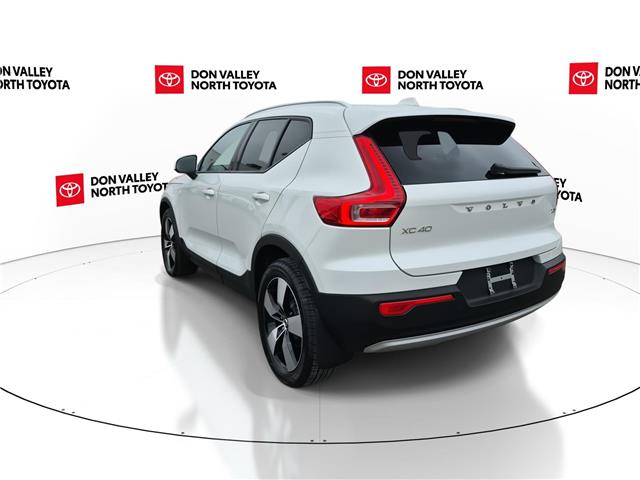 2022 Volvo XC40 T5 Momentum (Stk: 10120526A) in Markham - Image 6 of 34