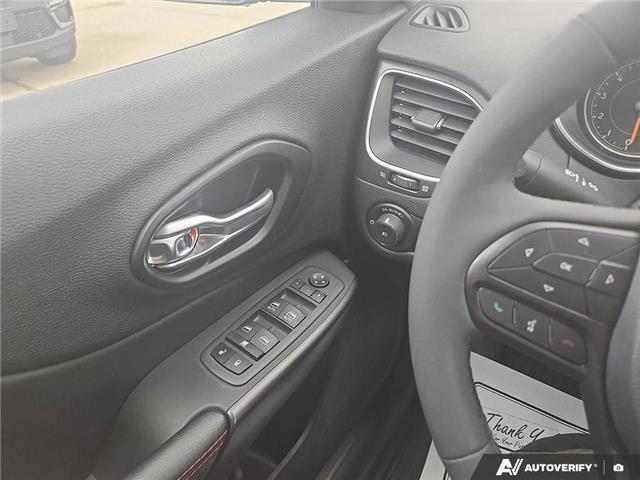 2022 Jeep Cherokee Trailhawk (Stk: 1006) in Kitchener - Image 16 of 24