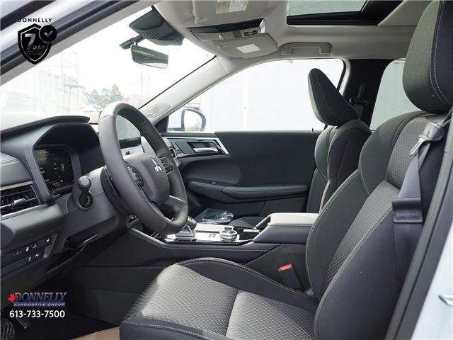 2026 Mitsubishi Outlander Plug-In Hybrid SE (Stk: MA82) in Ottawa - Image 10 of 25