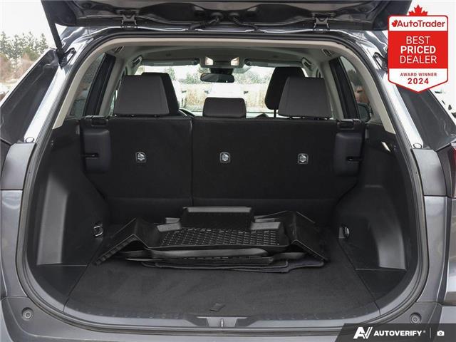 2025 Toyota RAV4 LE (Stk: U3395) in Hamilton - Image 14 of 30